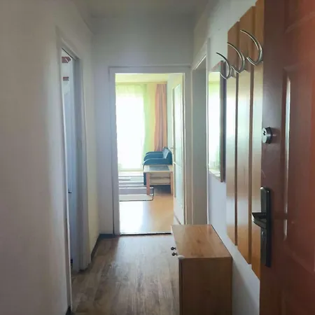 דירה Bright Private In A Shared In The Heart Of Near Puskas Arena